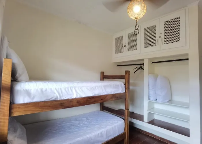 Apartamento Espacoso Na Praia De Maranduba, Ubatuba
