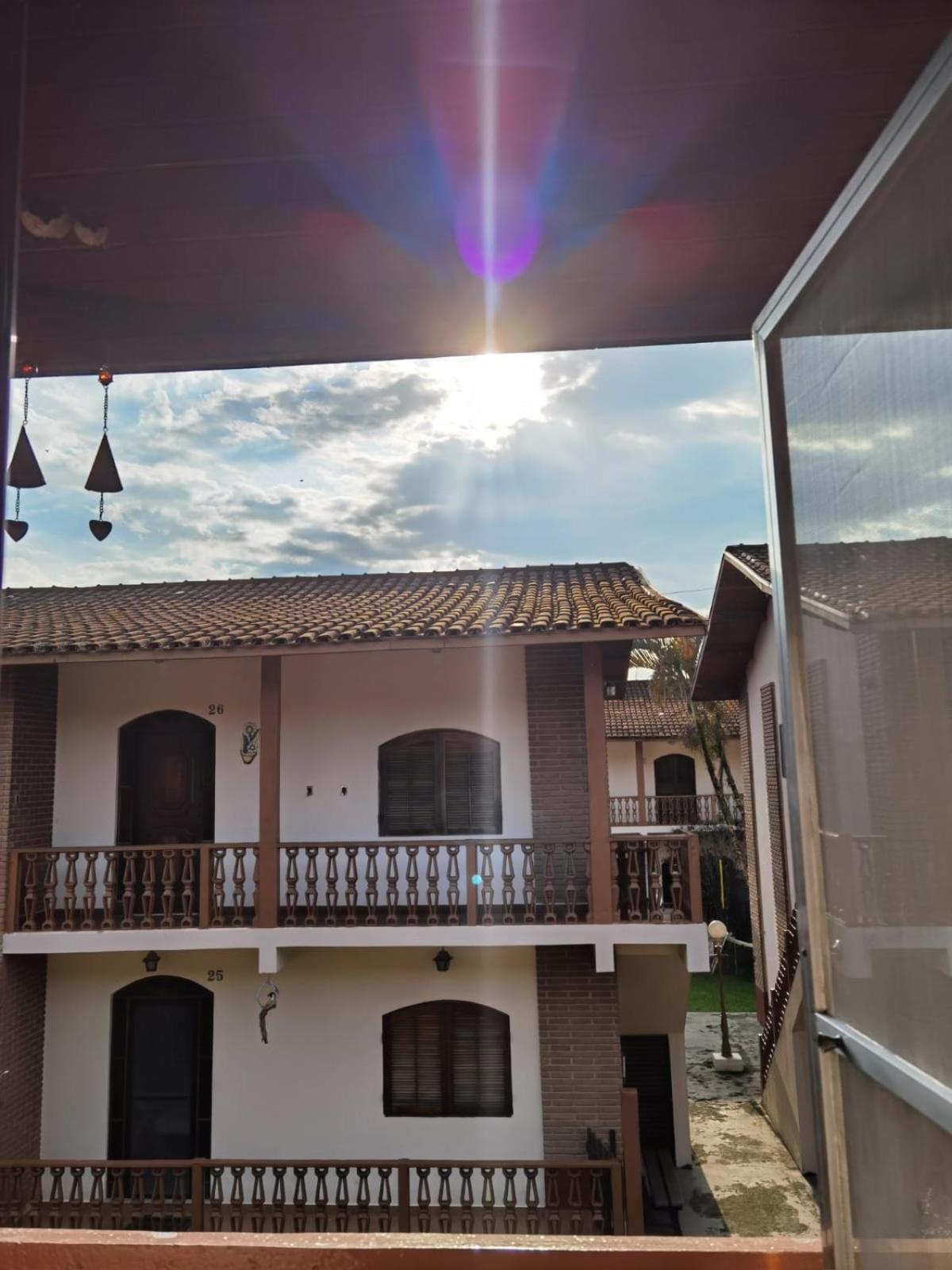 Espacoso Na De Maranduba, Apartment